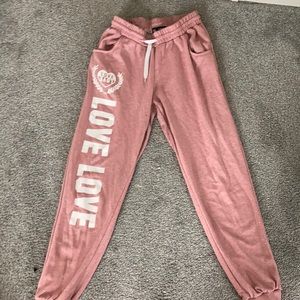 Love sweatpant